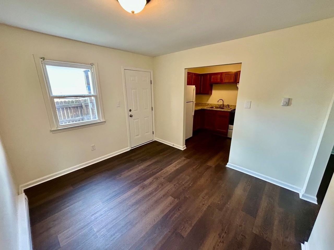 190 Macey Ave #8 - Photo 4 of 13