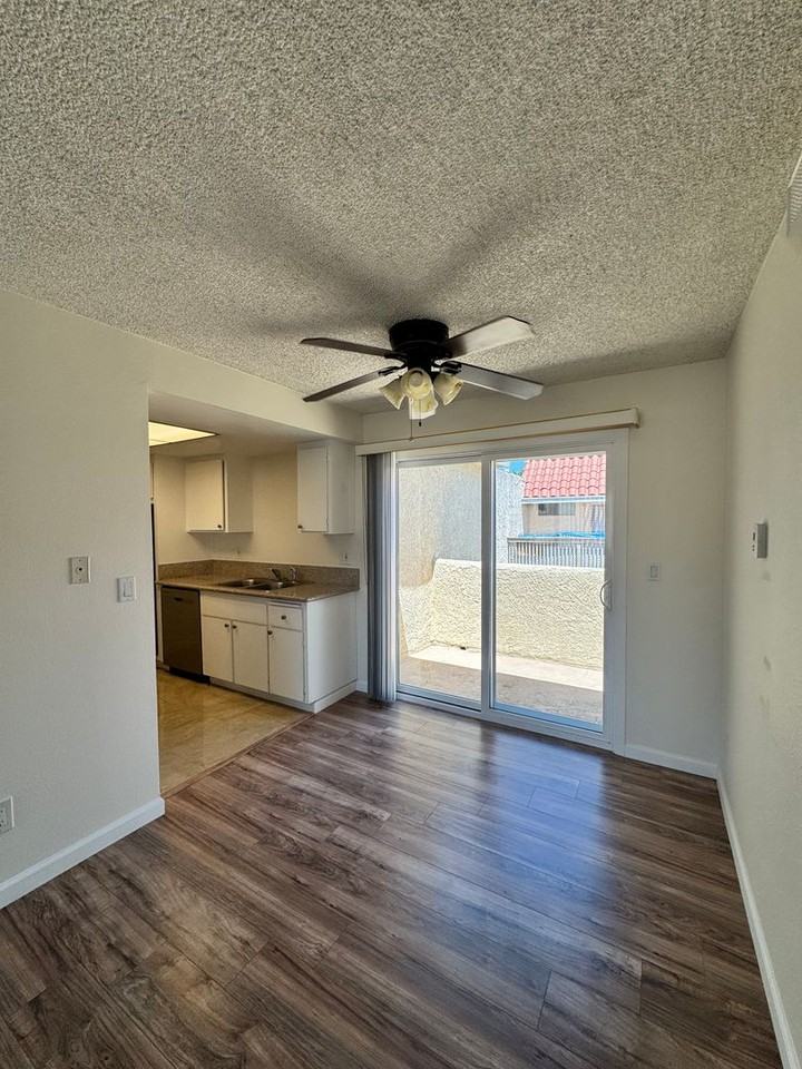17762 Paseo Cir #C - Photo 5 of 12