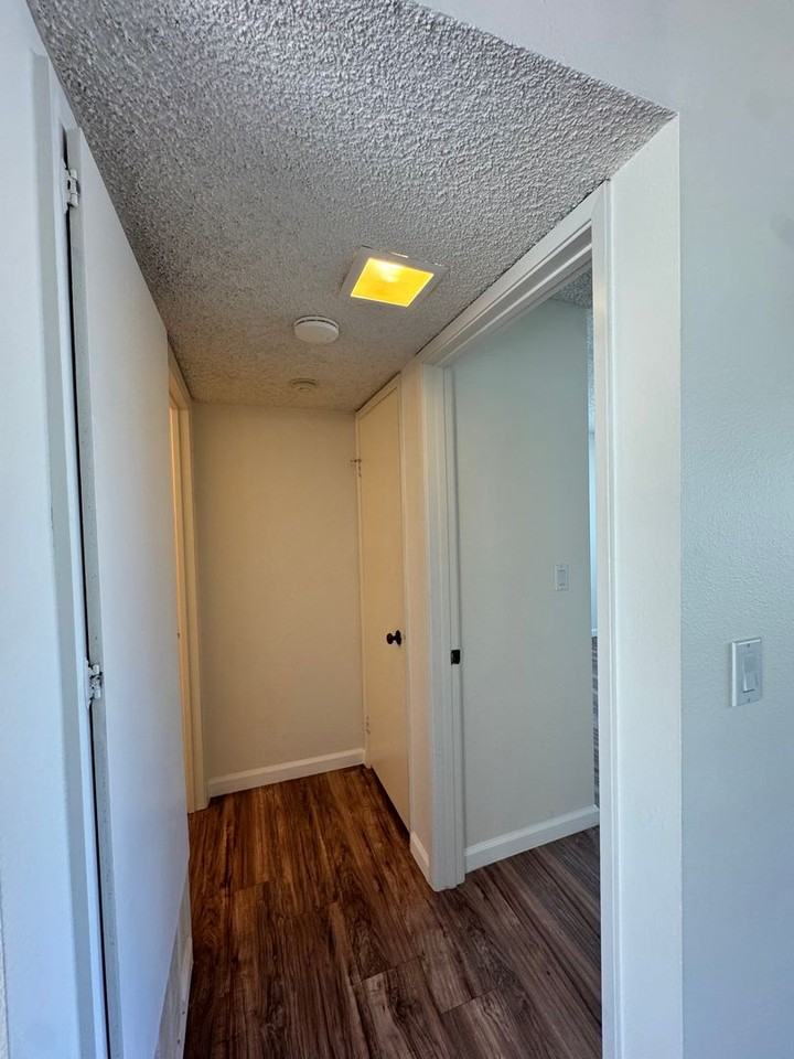 17762 Paseo Cir #C - Photo 7 of 12