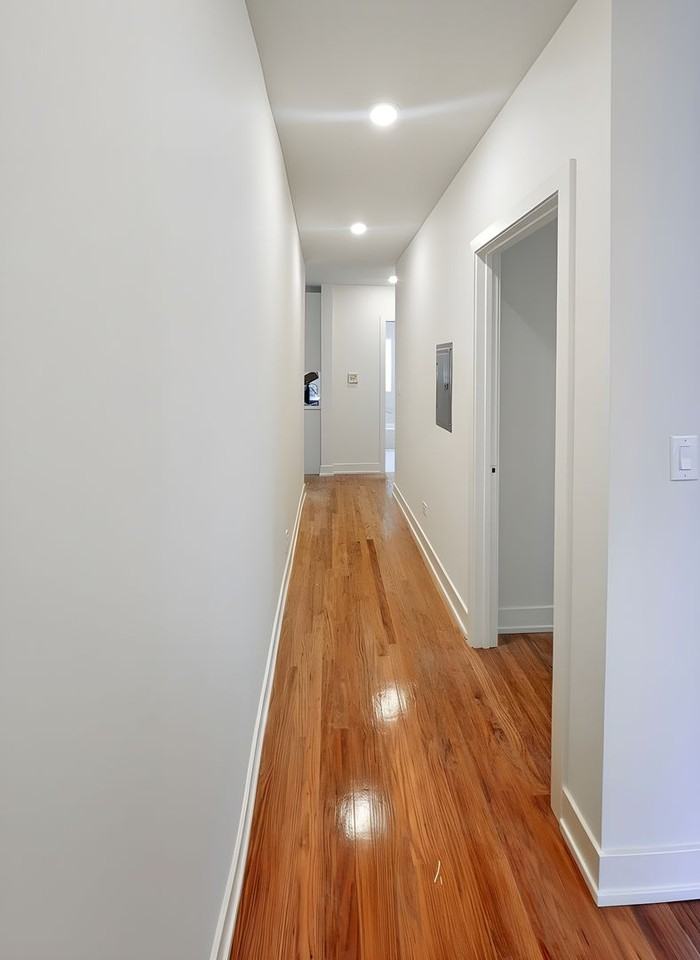 4505 N Kimball Ave - Photo 4 of 11