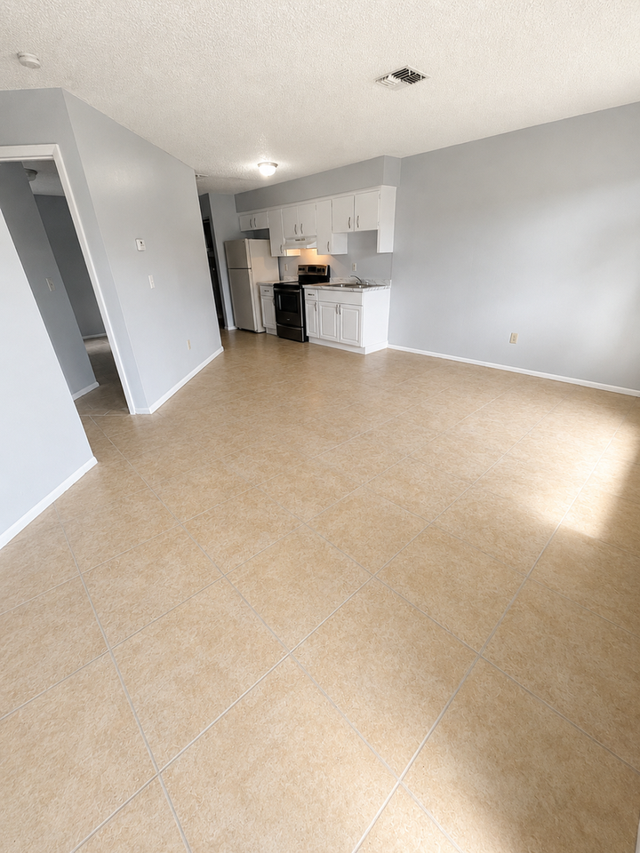 1114 Atlantic Rd - Photo 3 of 7