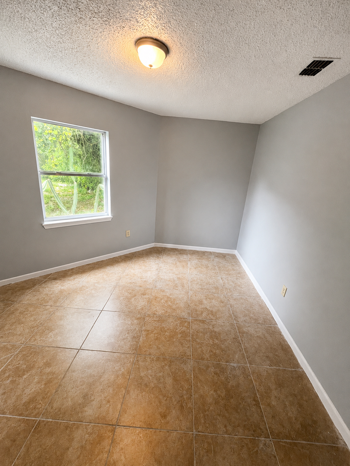 1114 Atlantic Rd - Photo 7 of 7
