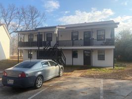 featured image of 9 Pinewood Ct
