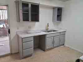 featured image of 605 N 5th Ave #B