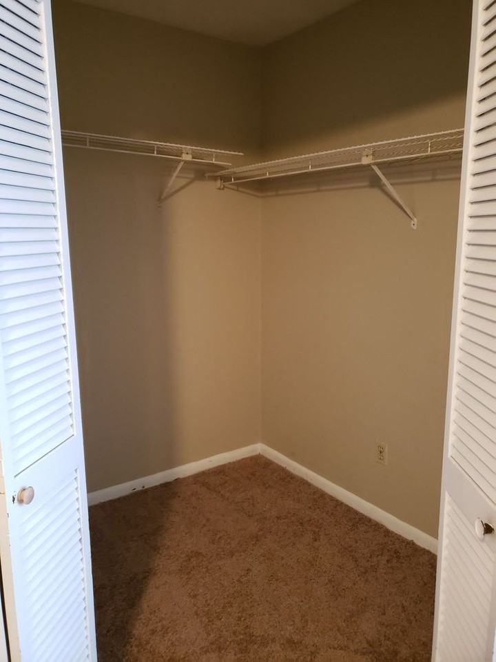 5919 Pinetree Ave - Photo 5 of 8