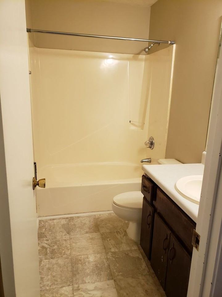 5919 Pinetree Ave - Photo 6 of 8