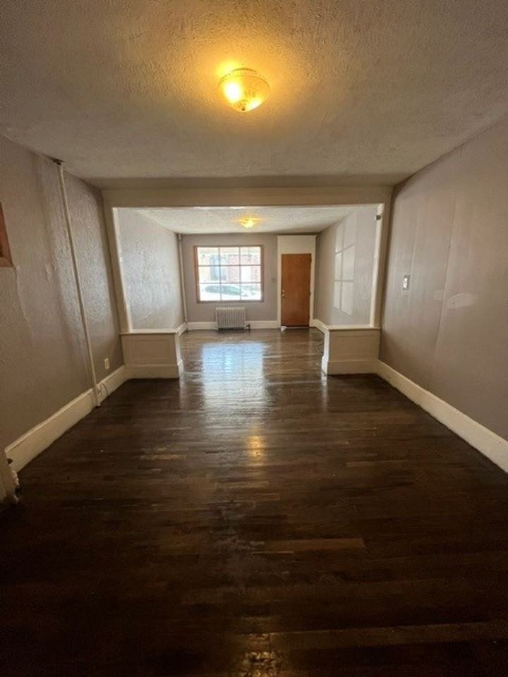 141 W Abbott St - Photo 5 of 13