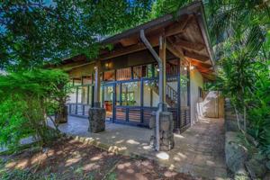 featured image of 4420 Kahili Makai St