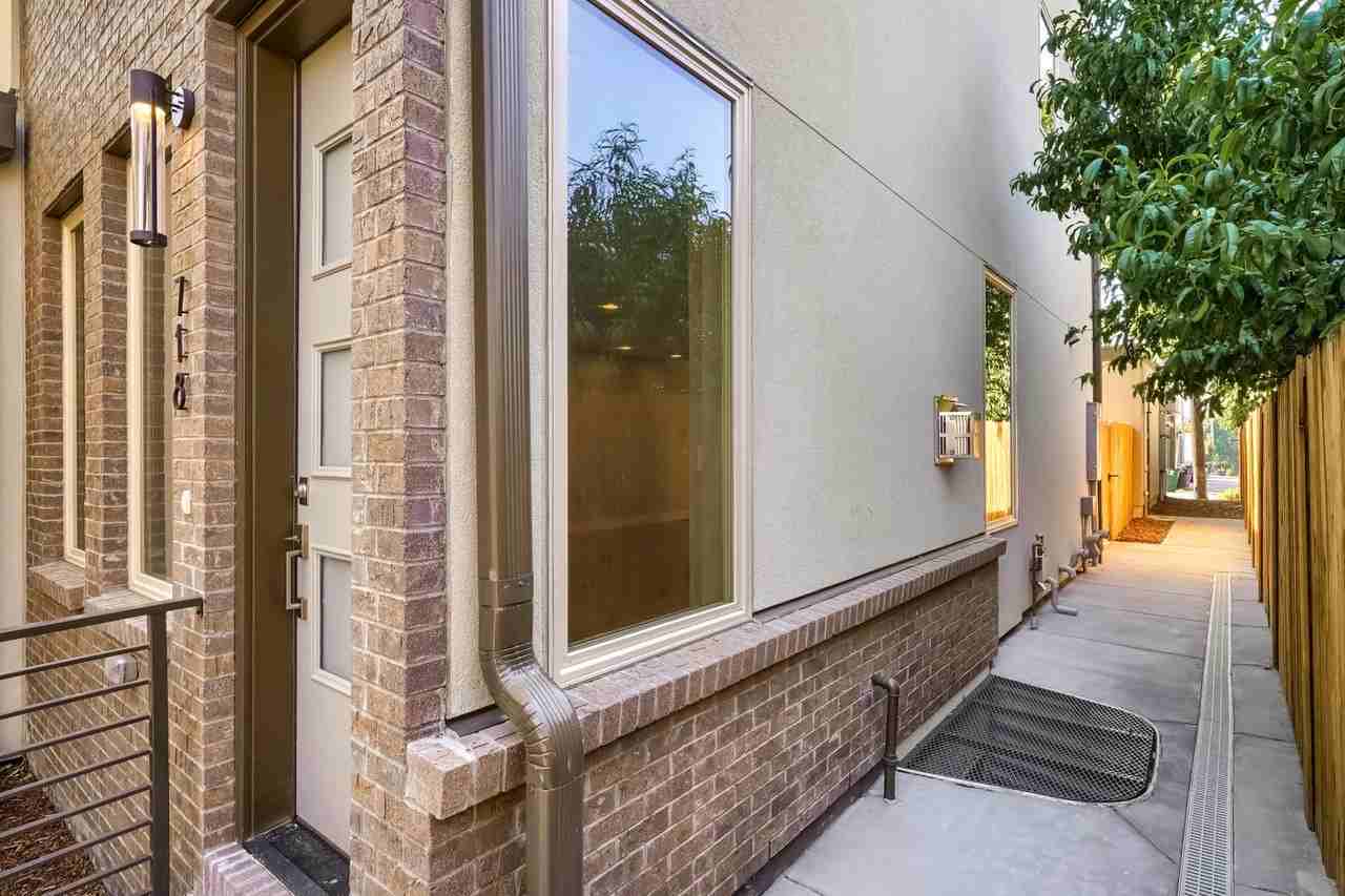 718 W 1st Ave - Photo 6 of 50