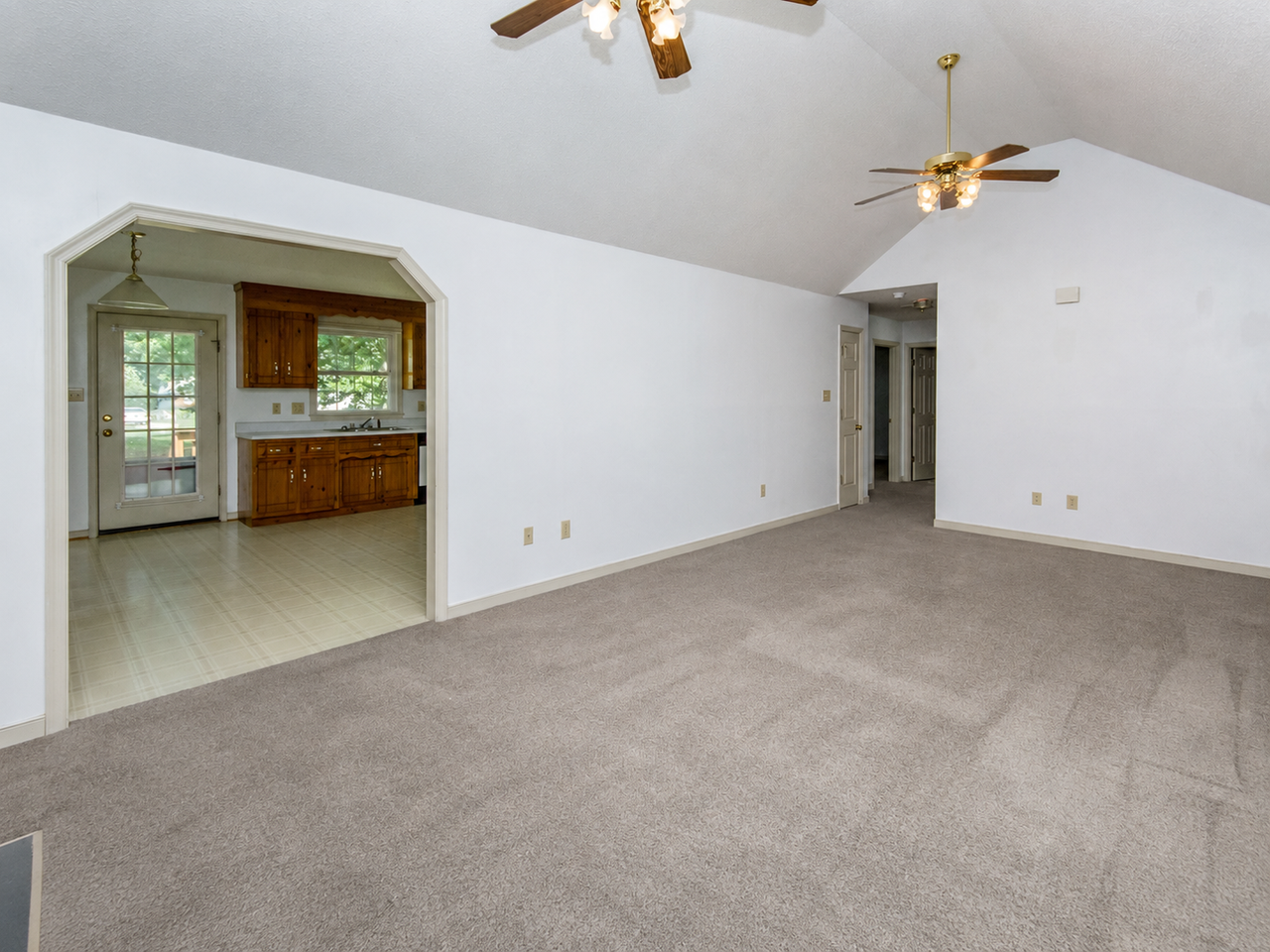 6608 Snow Geese Ln - Photo 3 of 20