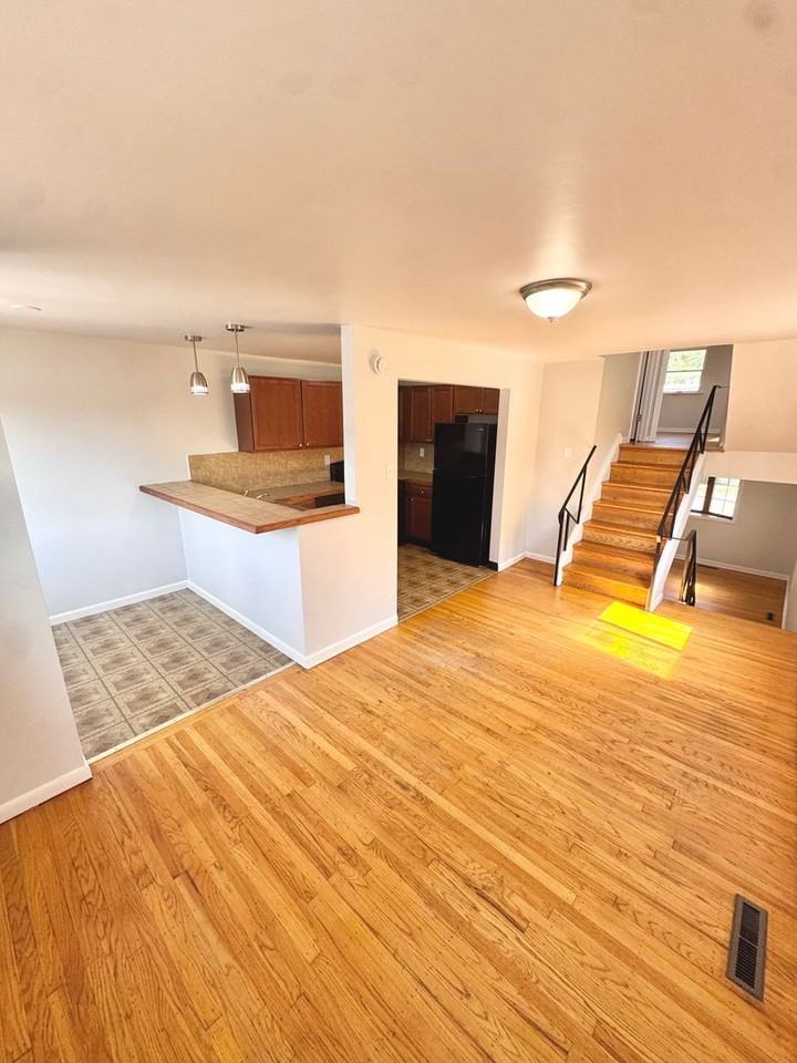 1974 S Idaho St - Photo 5 of 23