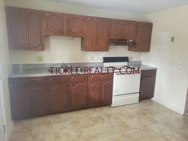 featured image of 1868 Livingston St