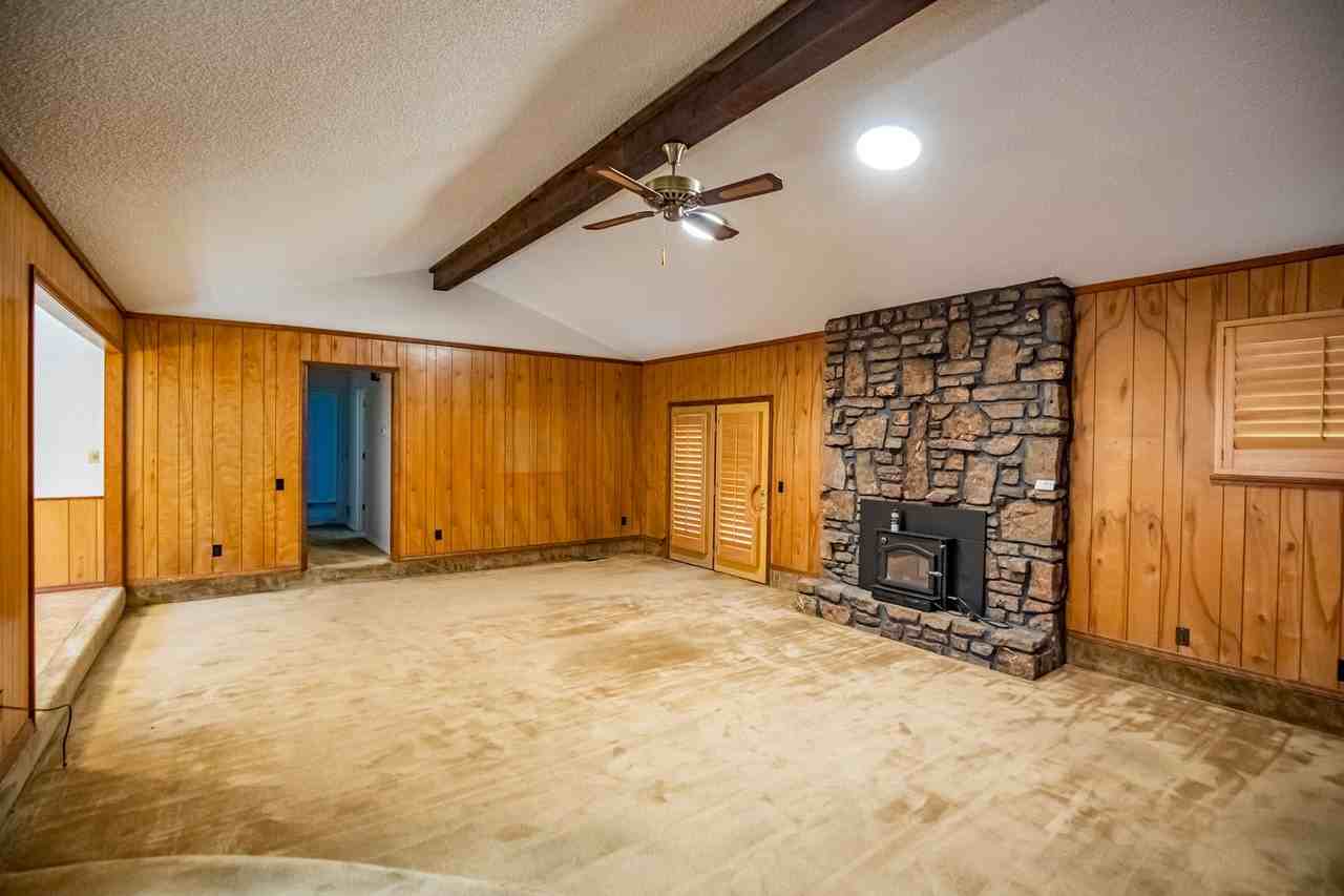 820 S 13th St - Photo 2 of 24