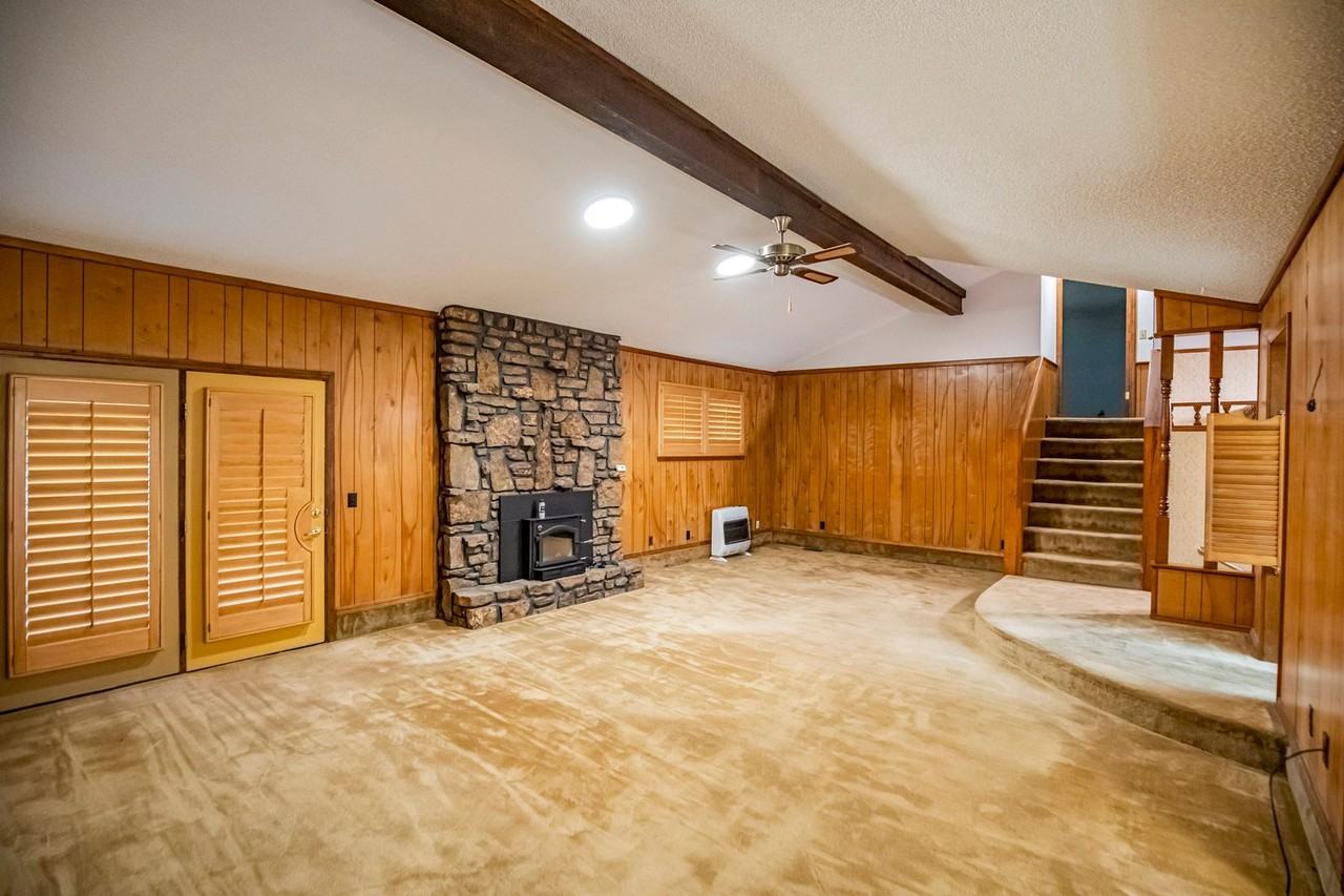 820 S 13th St - Photo 5 of 24