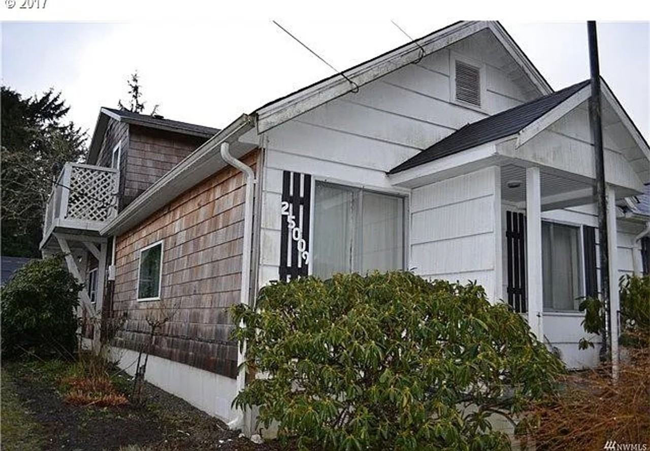 25009 Vernon Ave - Photo 4 of 25