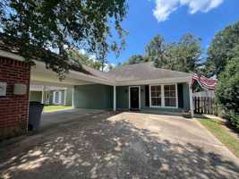 featured image of 522 Fawn Lake Dr