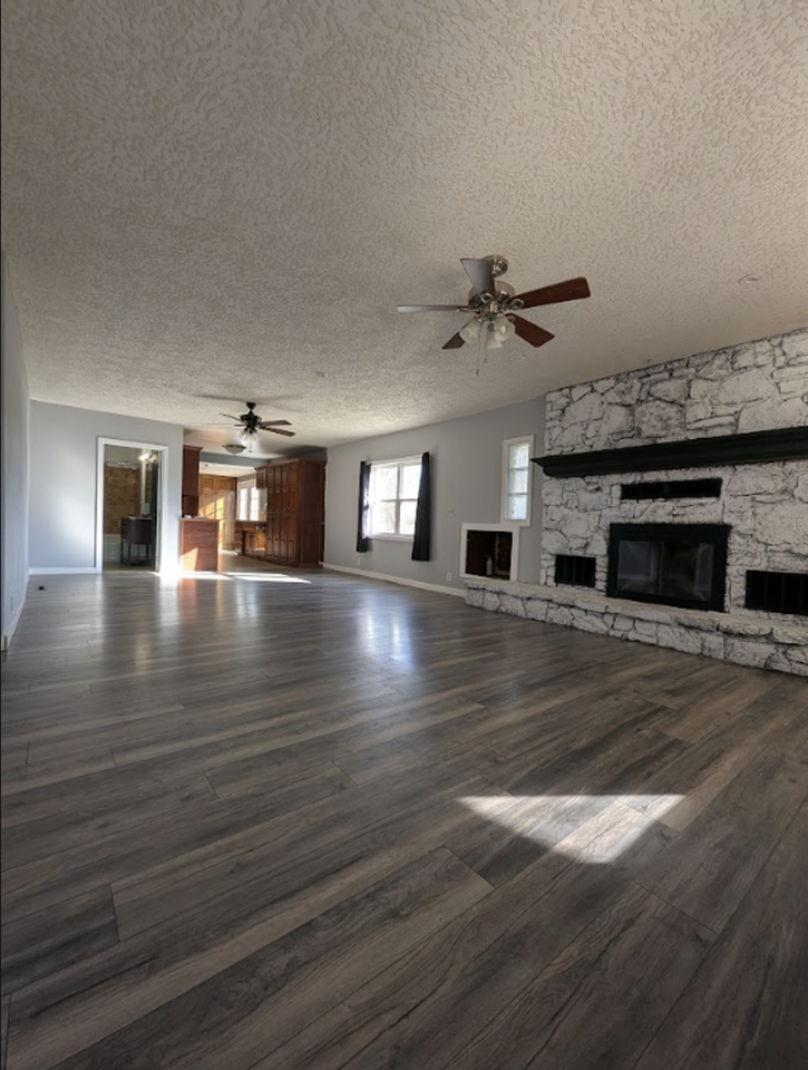 612 S Florida Ave - Photo 2 of 11