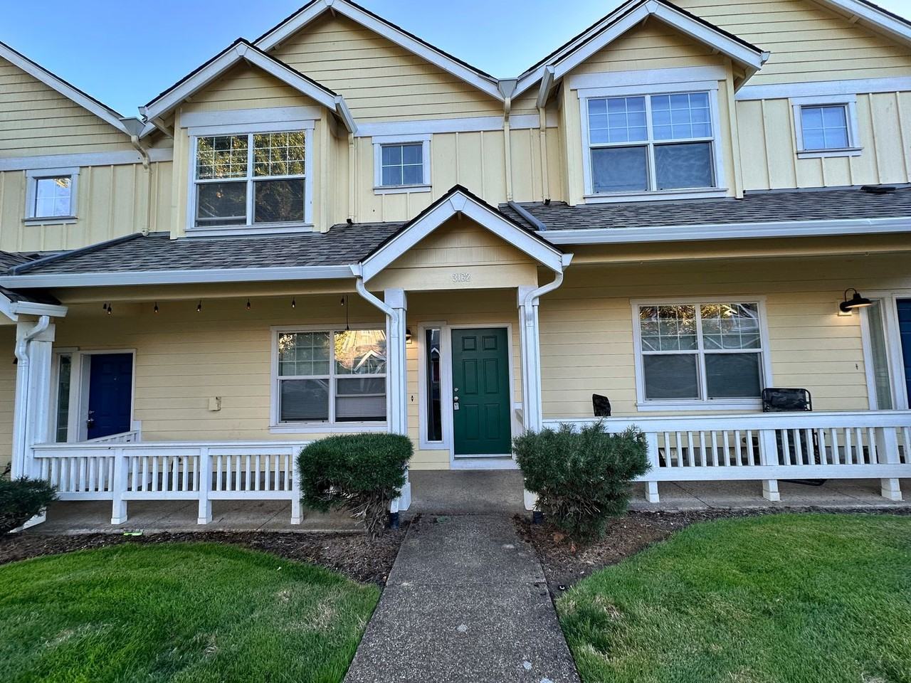 3162 Nw Shooting Star Dr - Photo 2 of 18