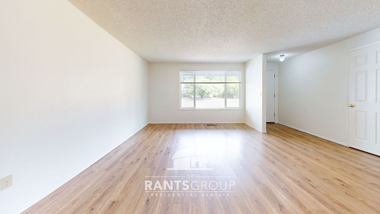 903 Tartan Dr Sw - Photo 4 of 27