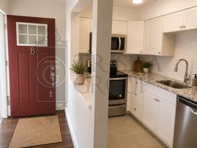 1335 - Photo 1 of 1