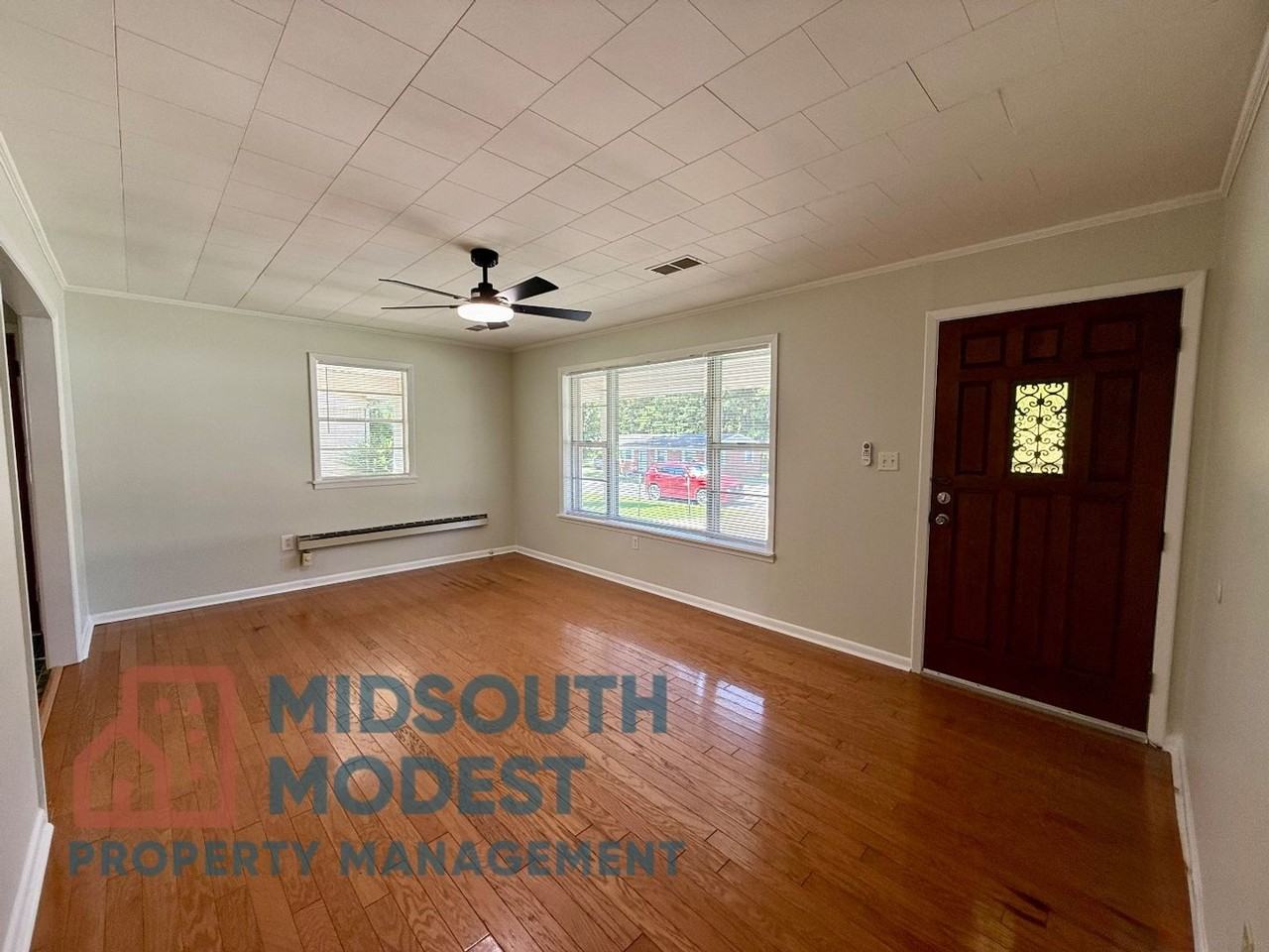 211 Tech St - Photo 2 of 27