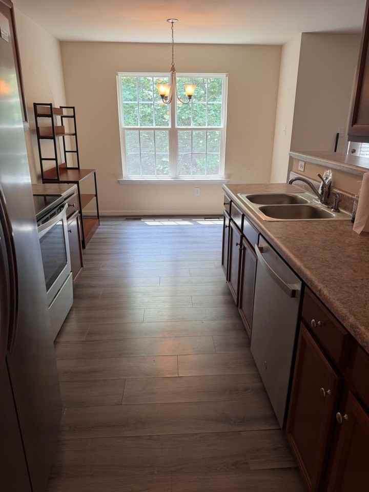 4307 Twisted Oak Dr - Photo 7 of 11