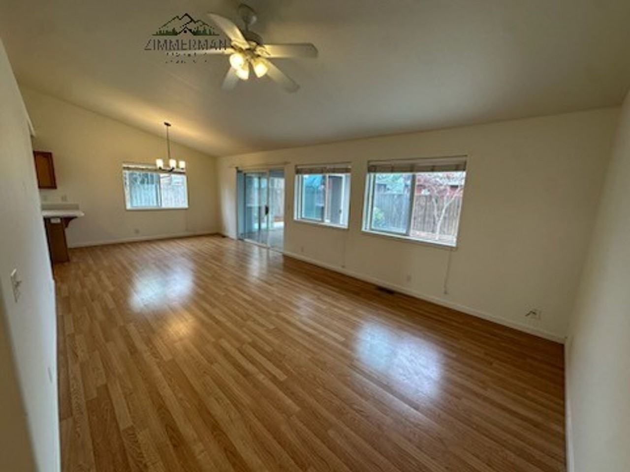 495 Emily Ln - Photo 2 of 24