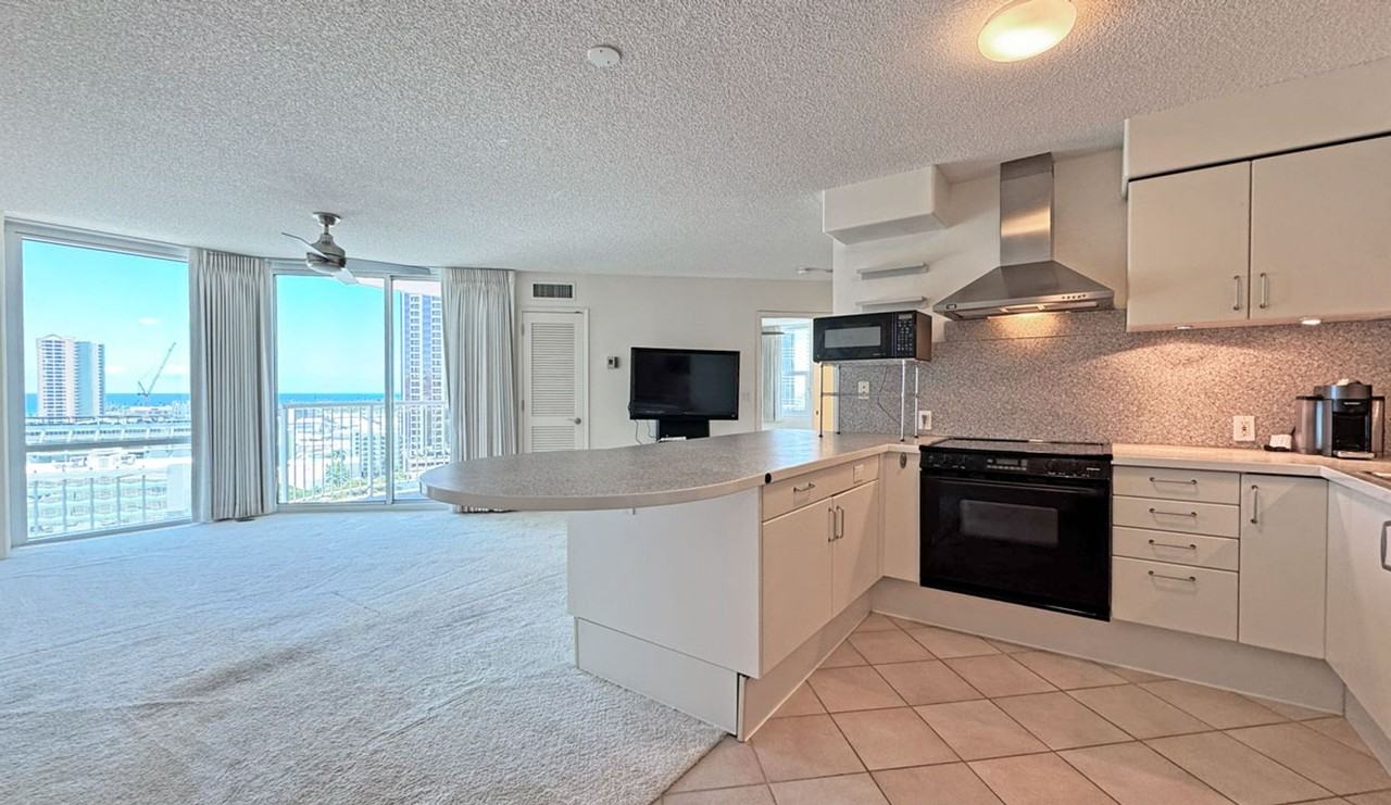 801 S King St #1704 - Photo 3 of 20