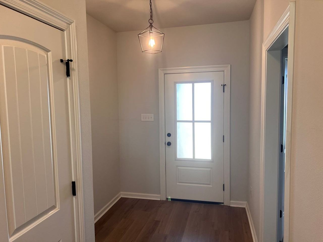4757 Sago Palm Cir - Photo 4 of 7