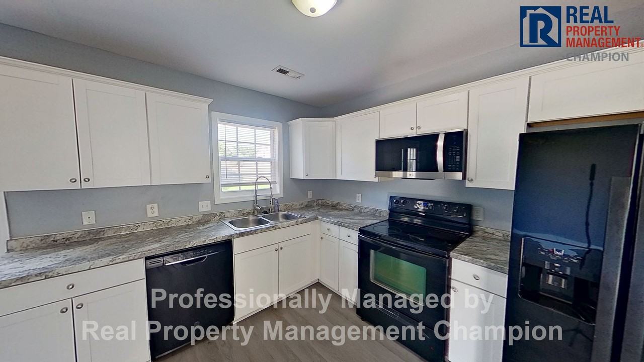 27 Jasmine Ln - Photo 7 of 25