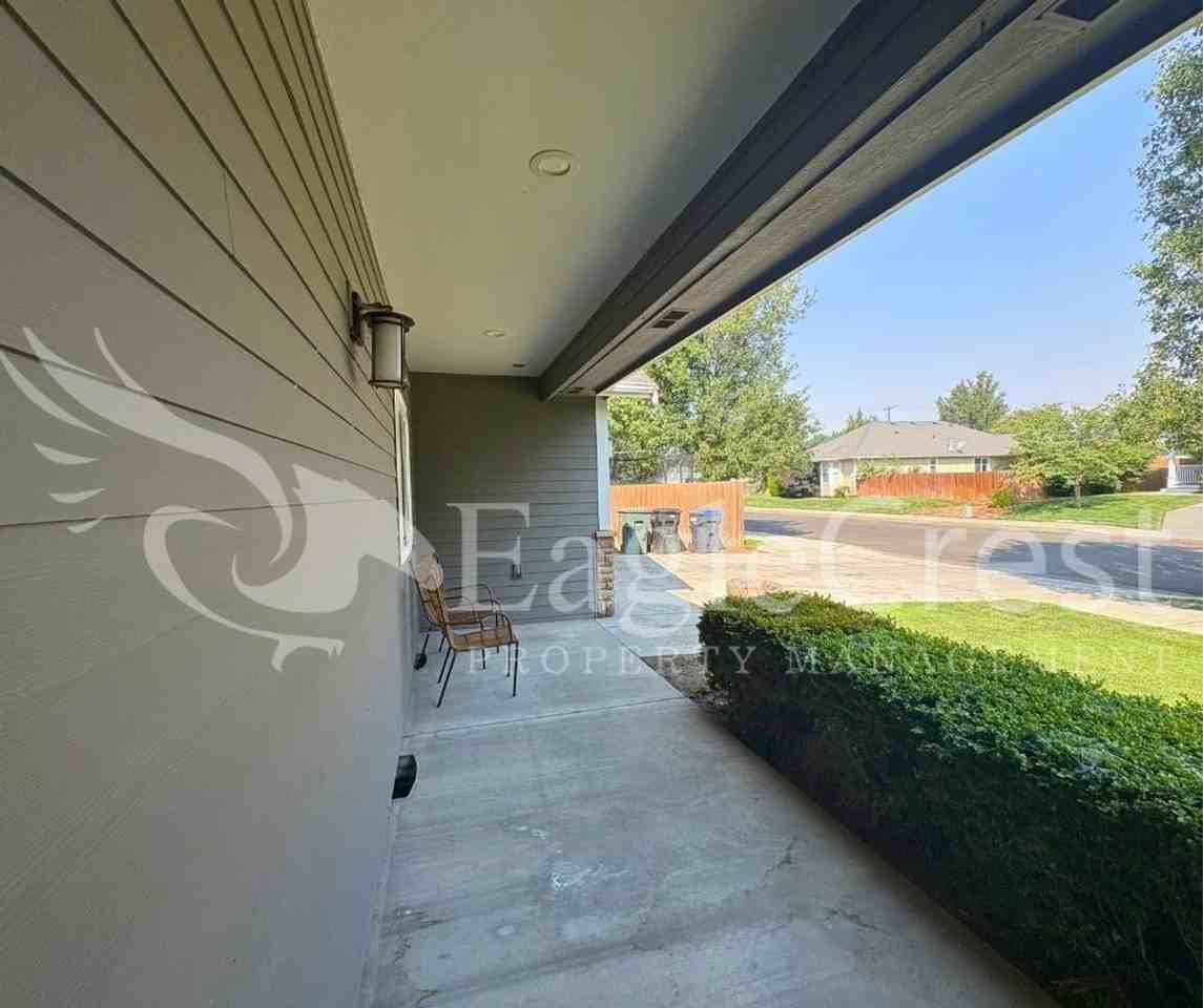 1855 Woodmere Loop - Photo 6 of 50