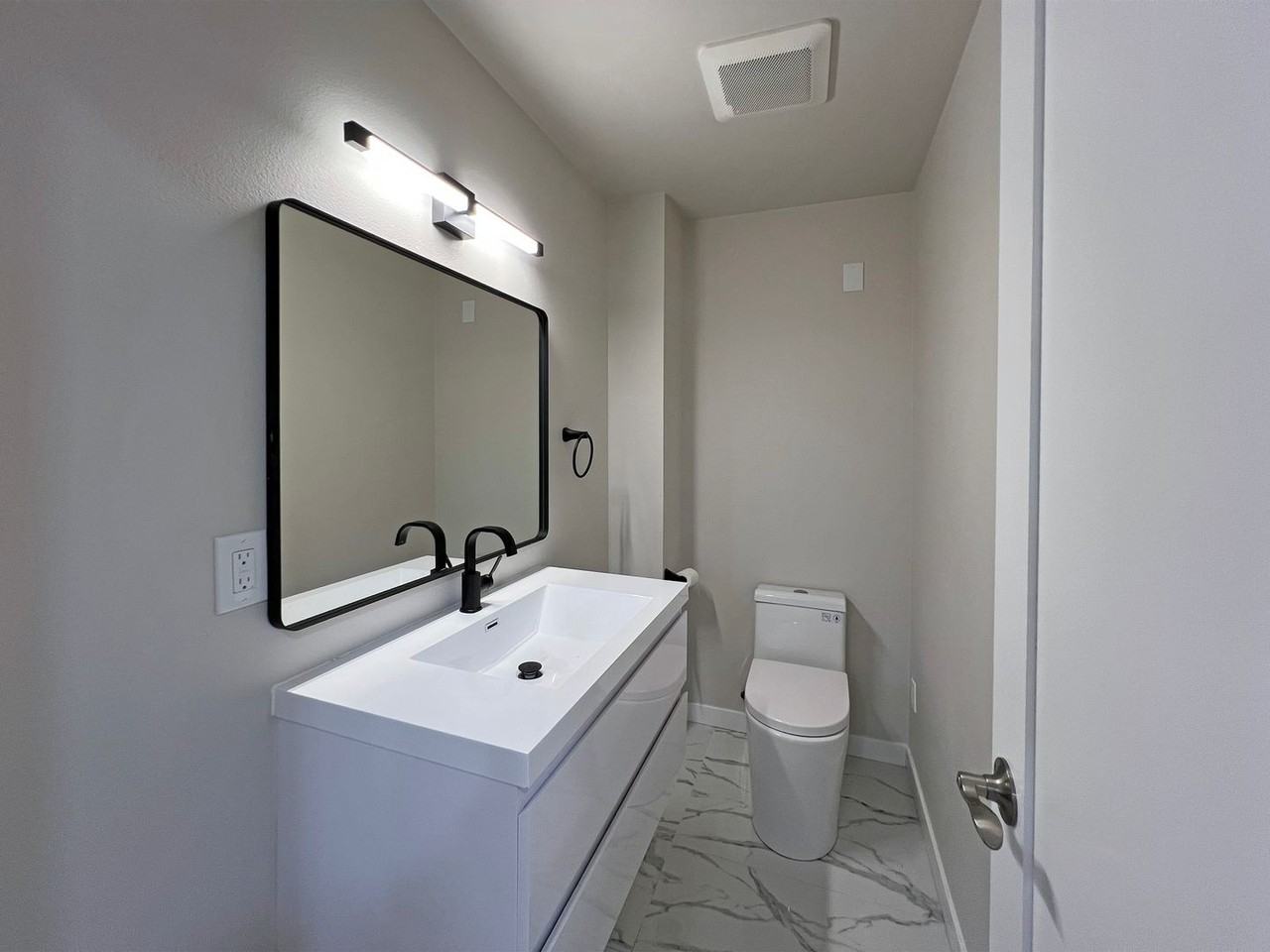 105 Cedar Crest Ln - Photo 6 of 50