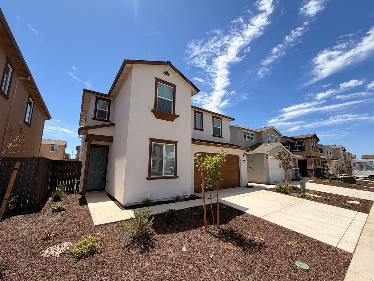 12628 Hereford Ave - Photo 4 of 5