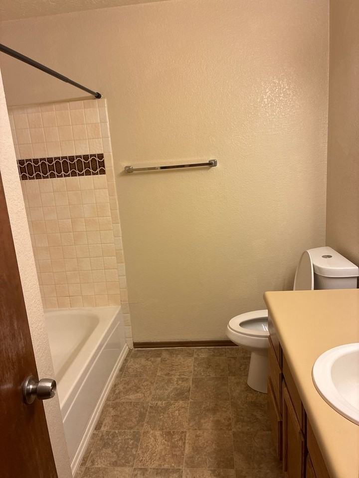 5432 Pepperwood Ct Nw - Photo 6 of 12