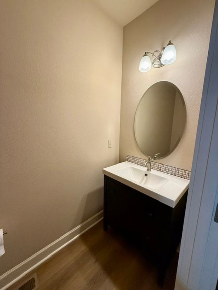 20441 Aberdeen Dr - Photo 7 of 30