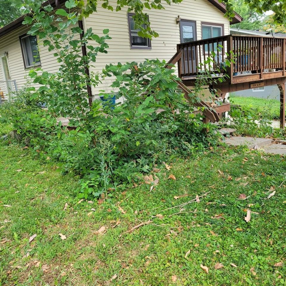 1110 S 10th St - Photo 2 of 47