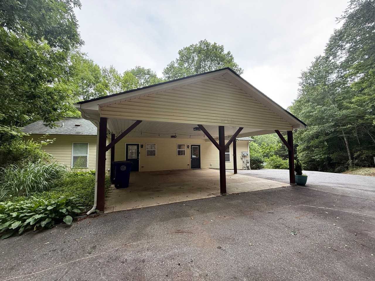 17A Tree Canopy Ln - Photo 3 of 21