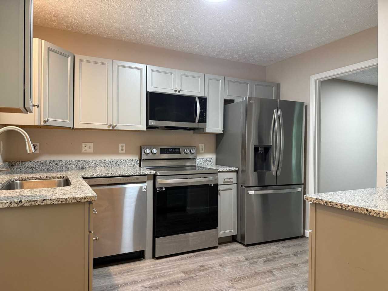 17A Tree Canopy Ln - Photo 5 of 21