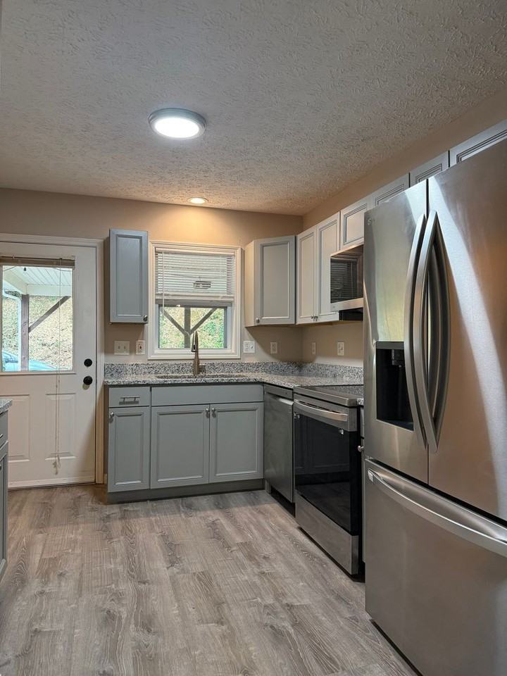 17A Tree Canopy Ln - Photo 7 of 21