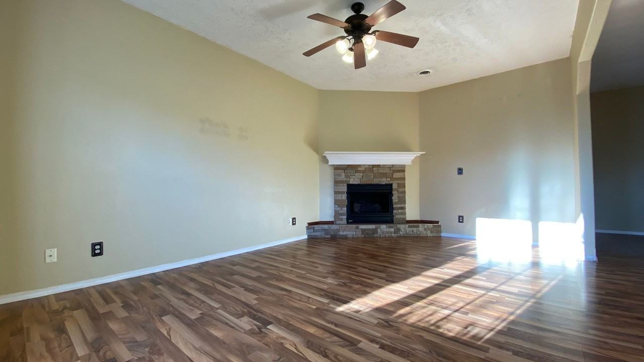 287 Carmel Valley Way - Photo 3 of 41