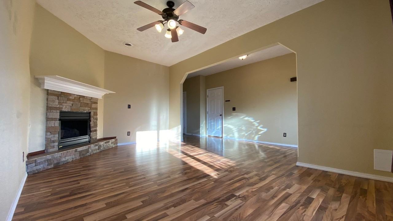 287 Carmel Valley Way - Photo 6 of 41