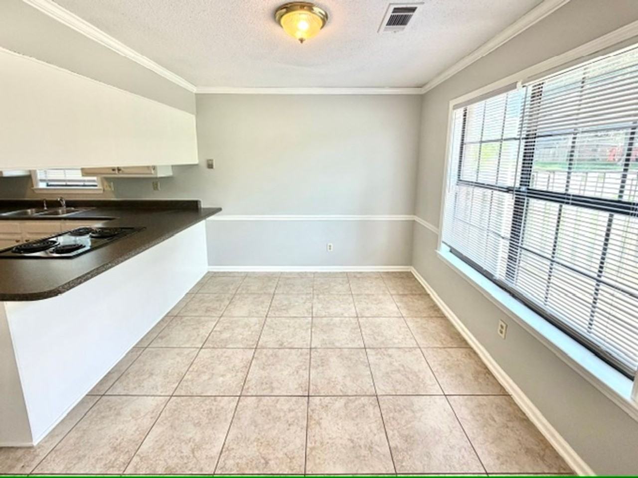 6383 Eastbrier Dr - Photo 5 of 14