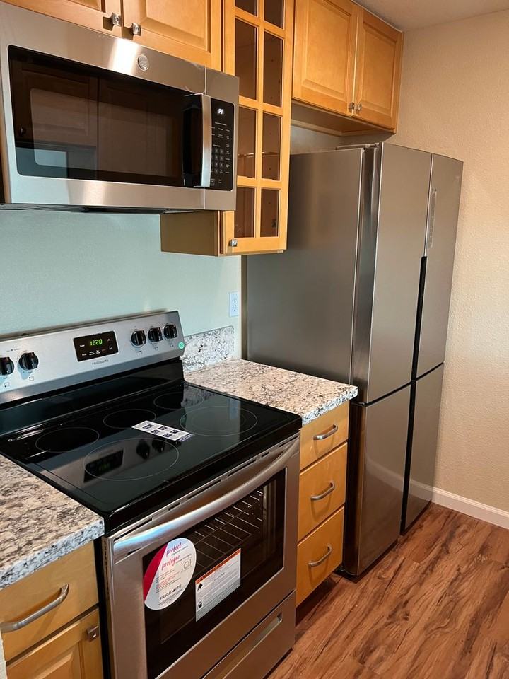 2603 Carlton Ln - Photo 7 of 24