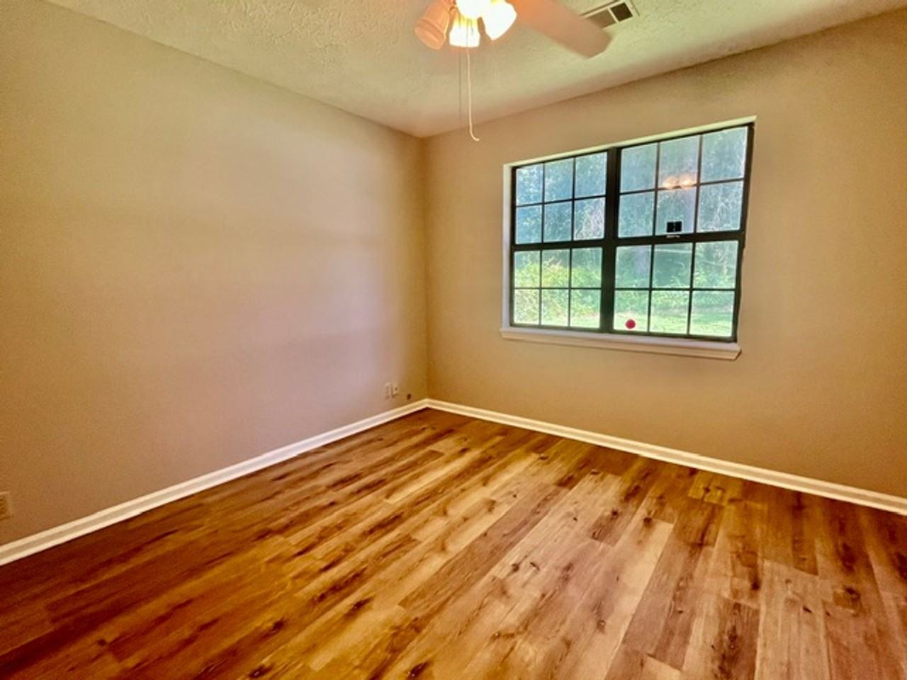 14A Argon Dr Nw - Photo 6 of 6