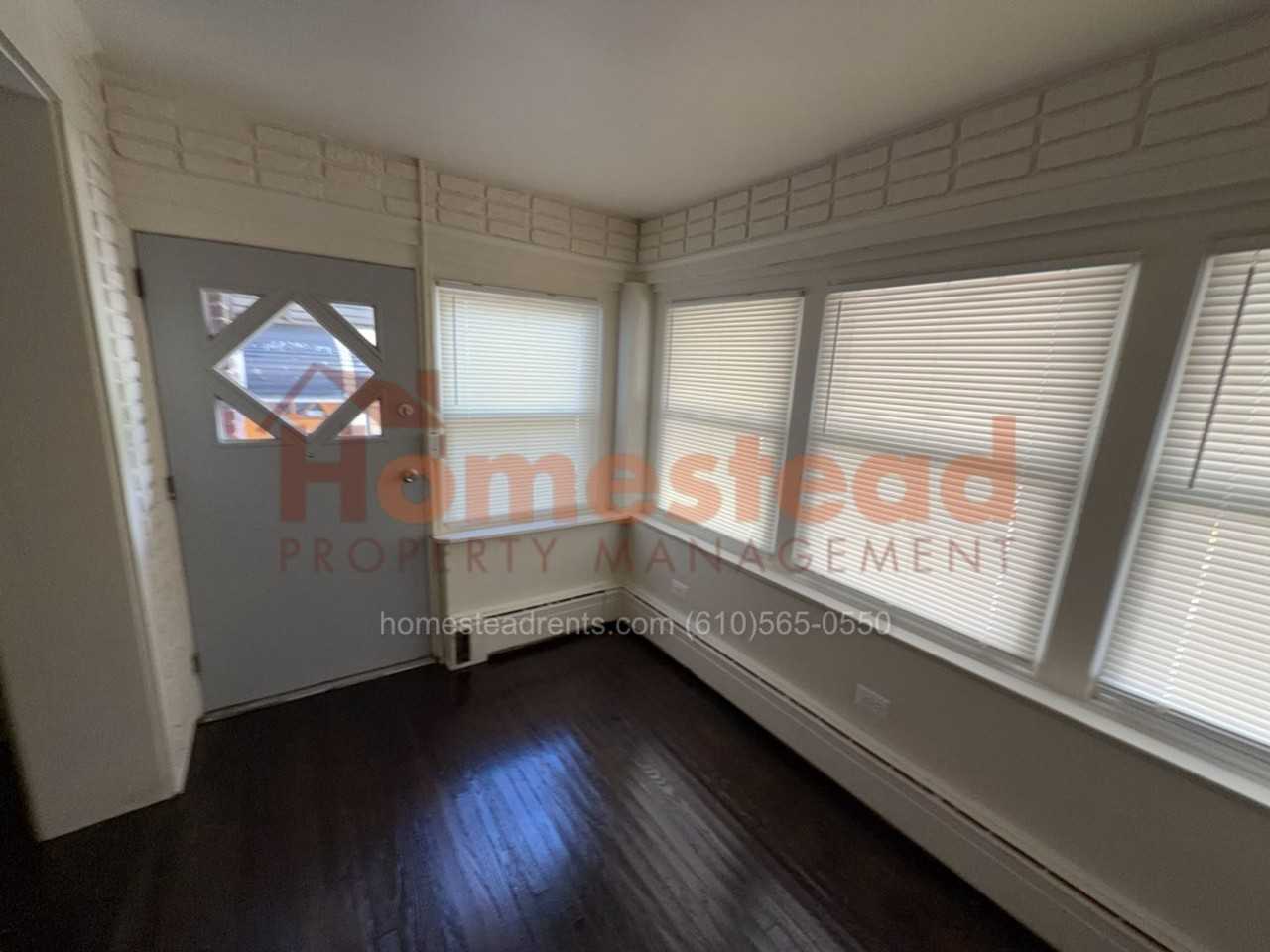 206 N 6th St - Photo 4 of 24