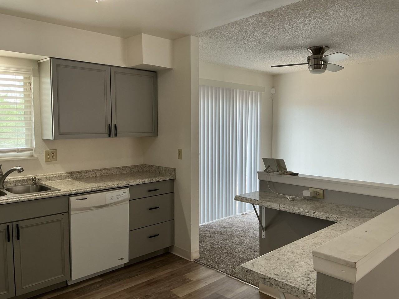 5710 Eldora Dr - Photo 2 of 25