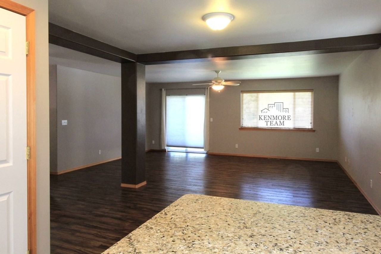 4108 S Waverly Pl - Photo 5 of 23