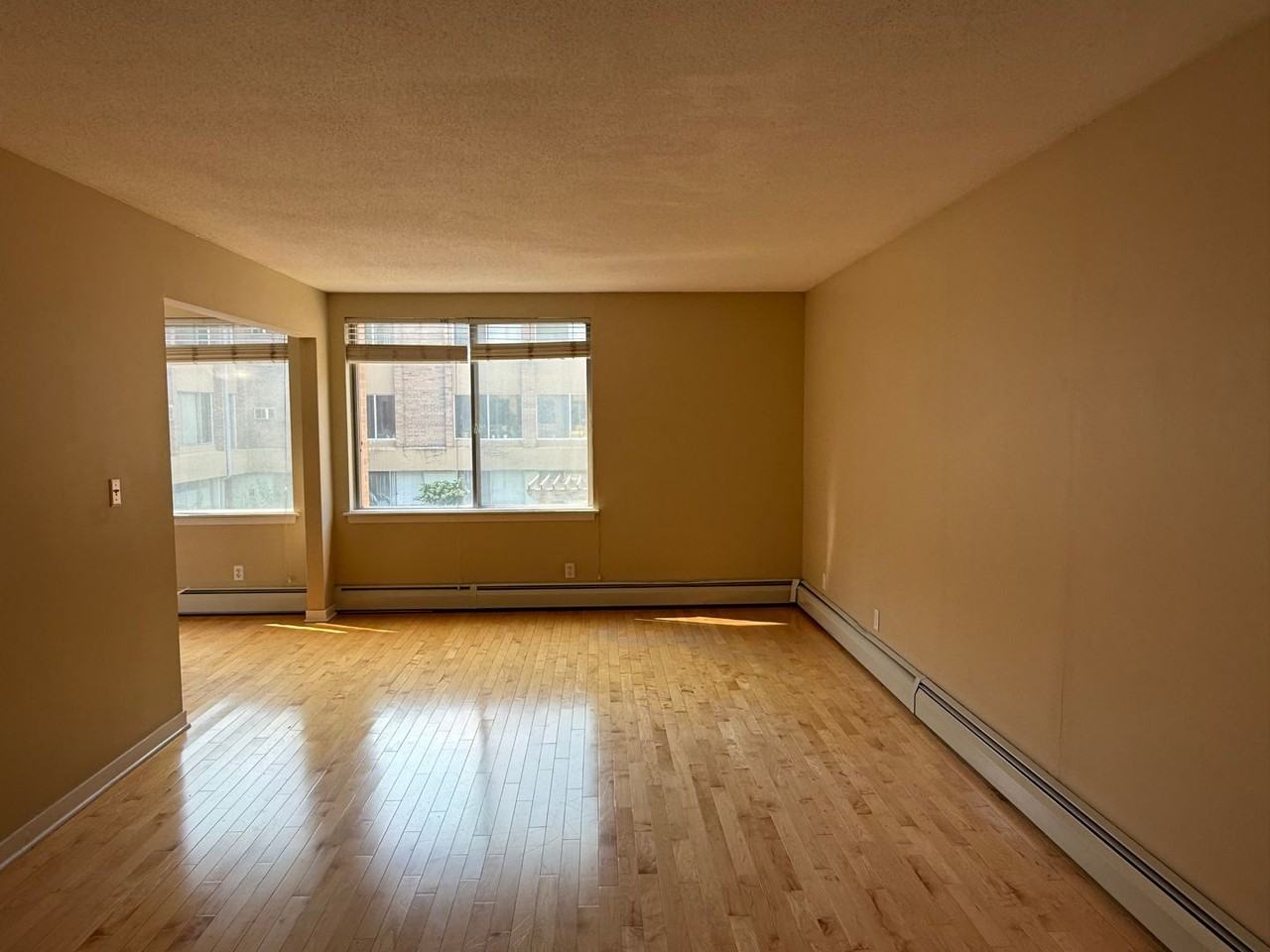 1770 Bryant Ave S #217 - Photo 4 of 30