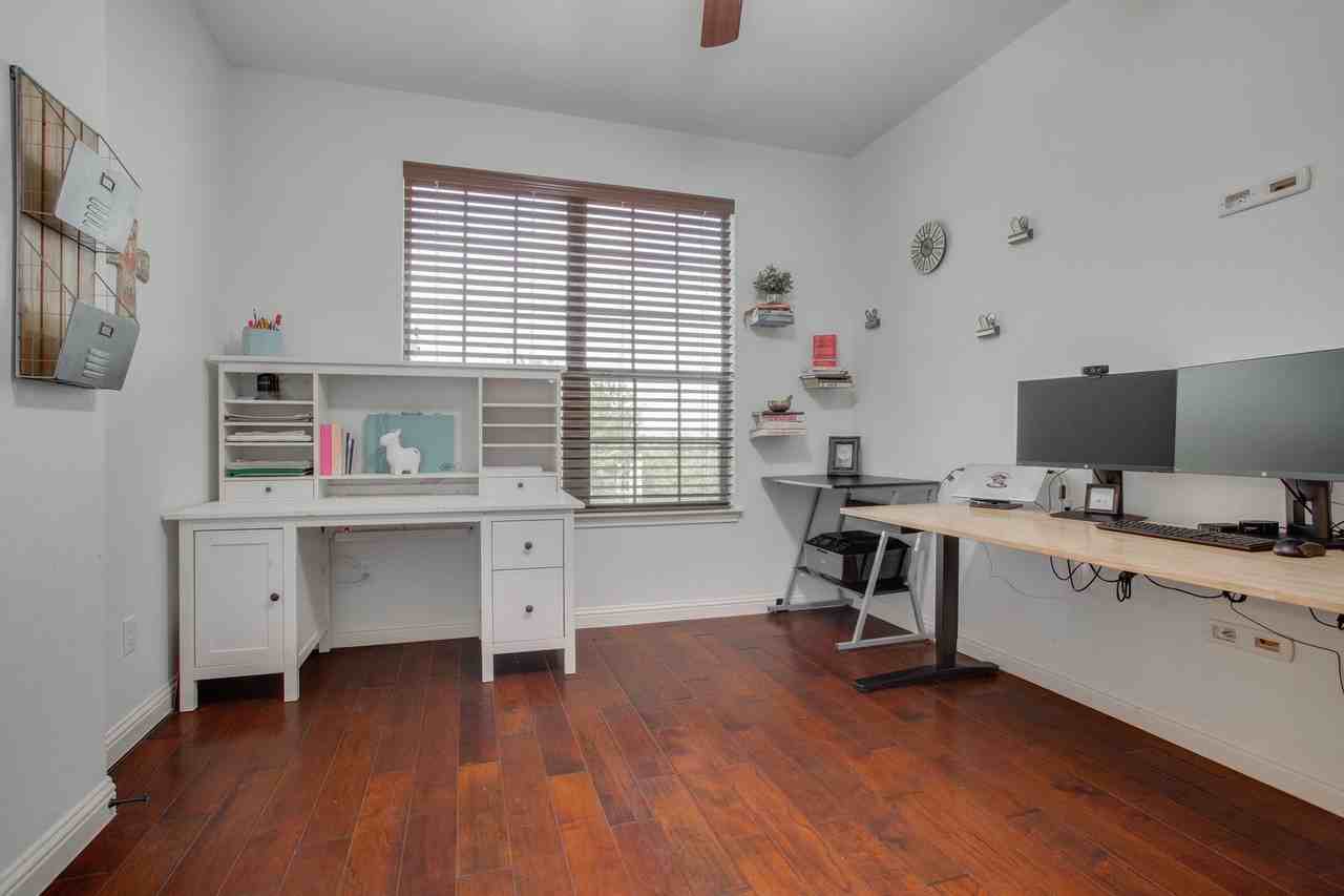 12221 Montclair Bnd - Photo 7 of 47