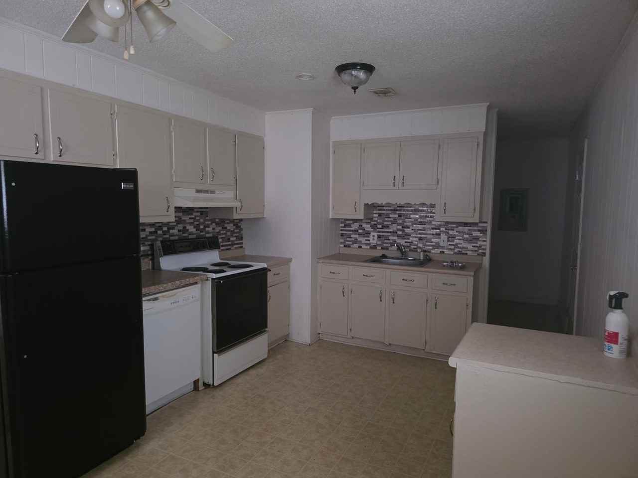 440 Cattle Creek Rd - Photo 3 of 7